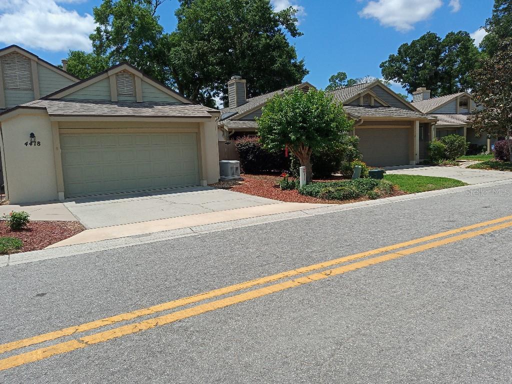4418 4th Street, FL