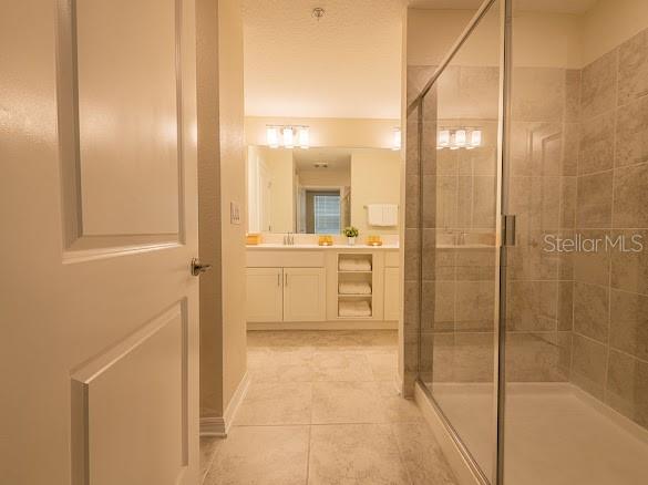 3120 Paradox Circle, FL