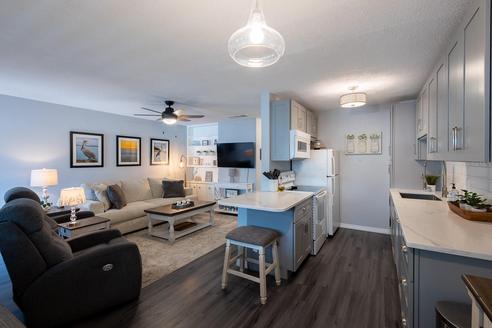 650 Pinellas Point Drive, FL