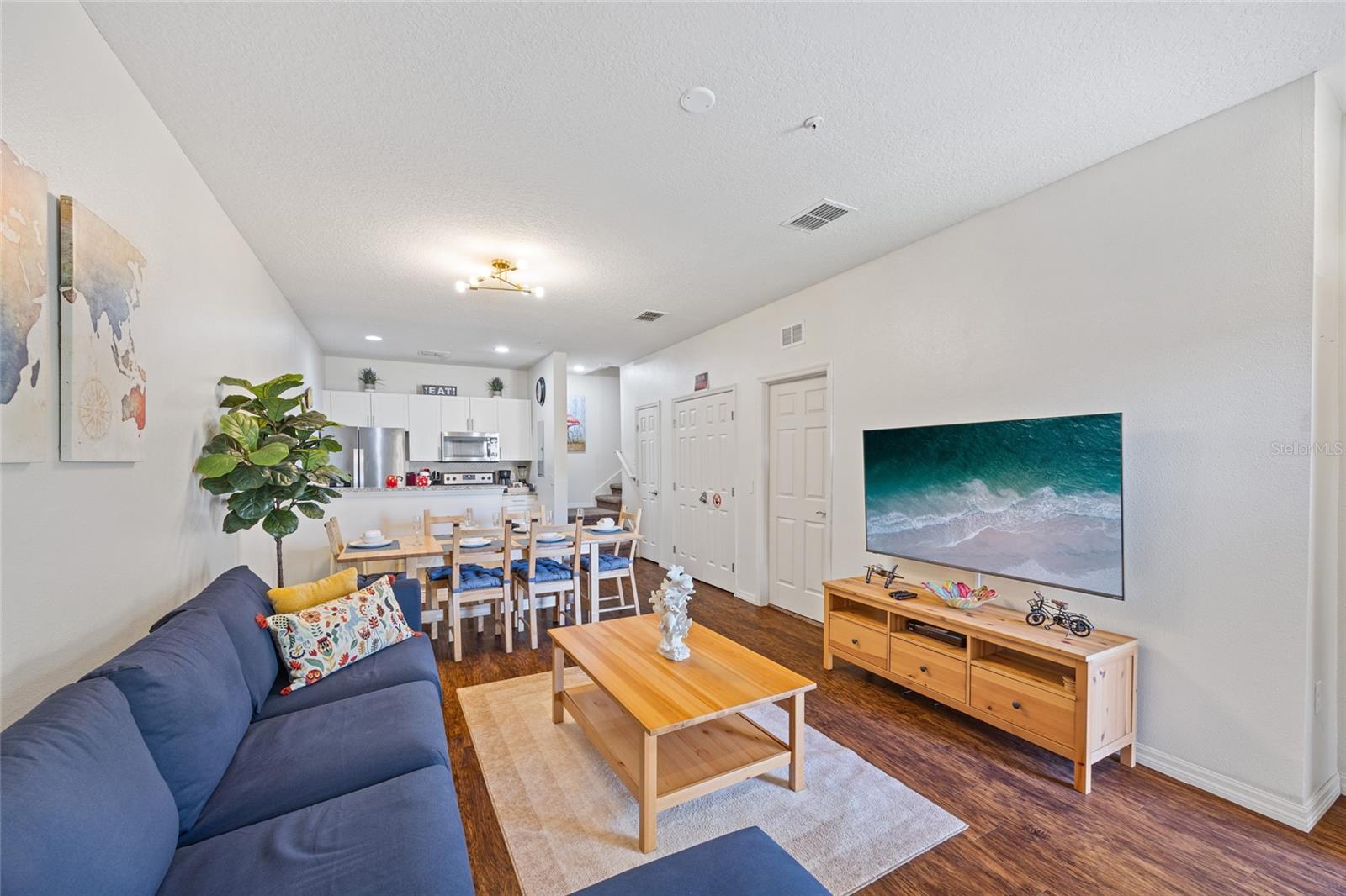 8945 Shine Drive, FL