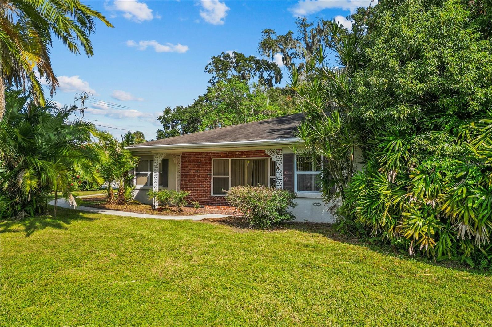 225 Lake Hollingsworth Drive, FL