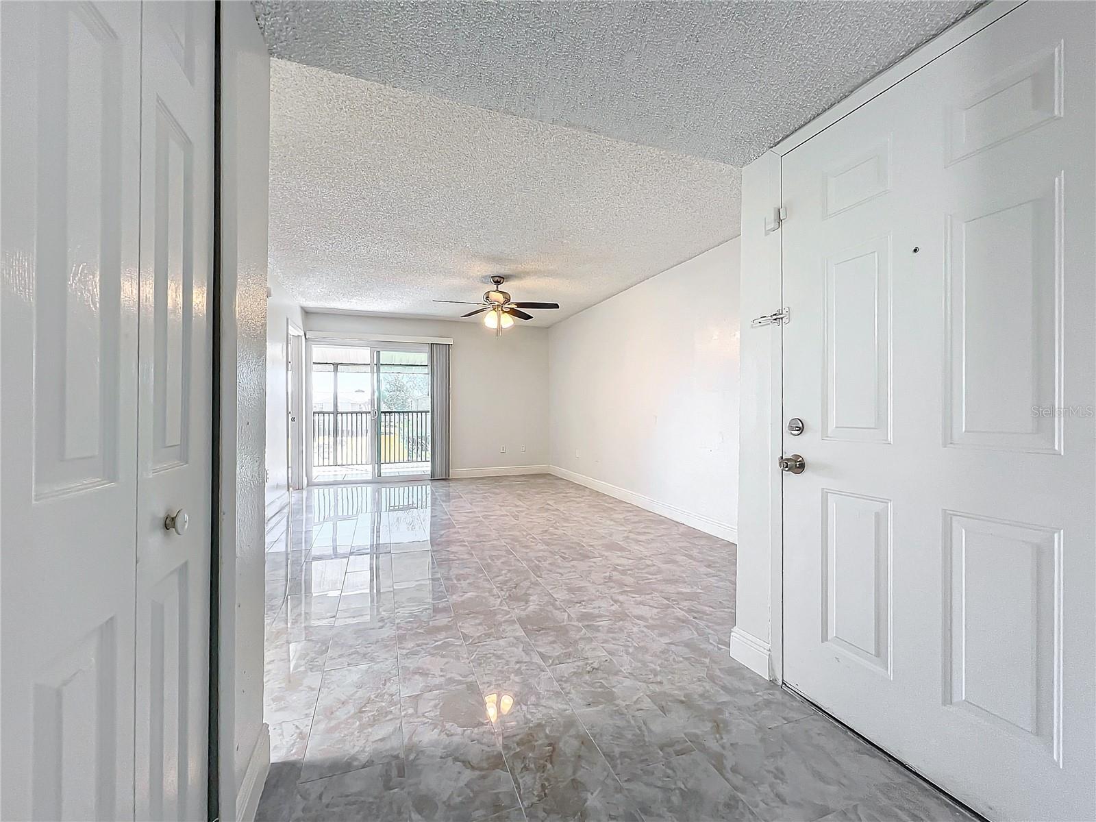 802 Sky Lake Circle, FL