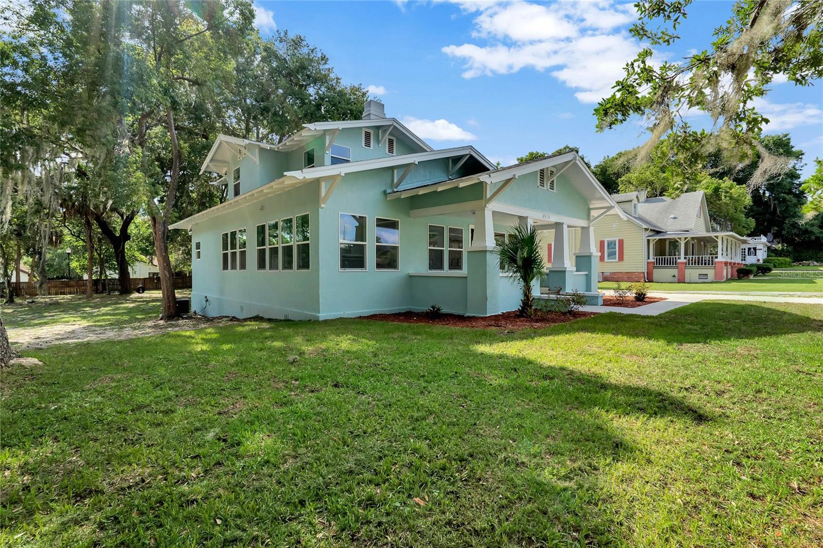 415 9th Street, FL