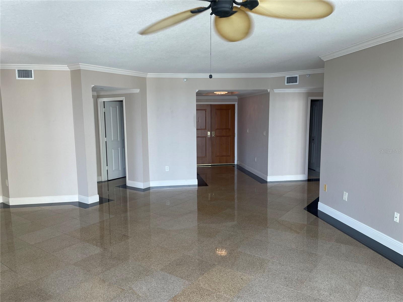 1180 Gulf Boulevard, FL