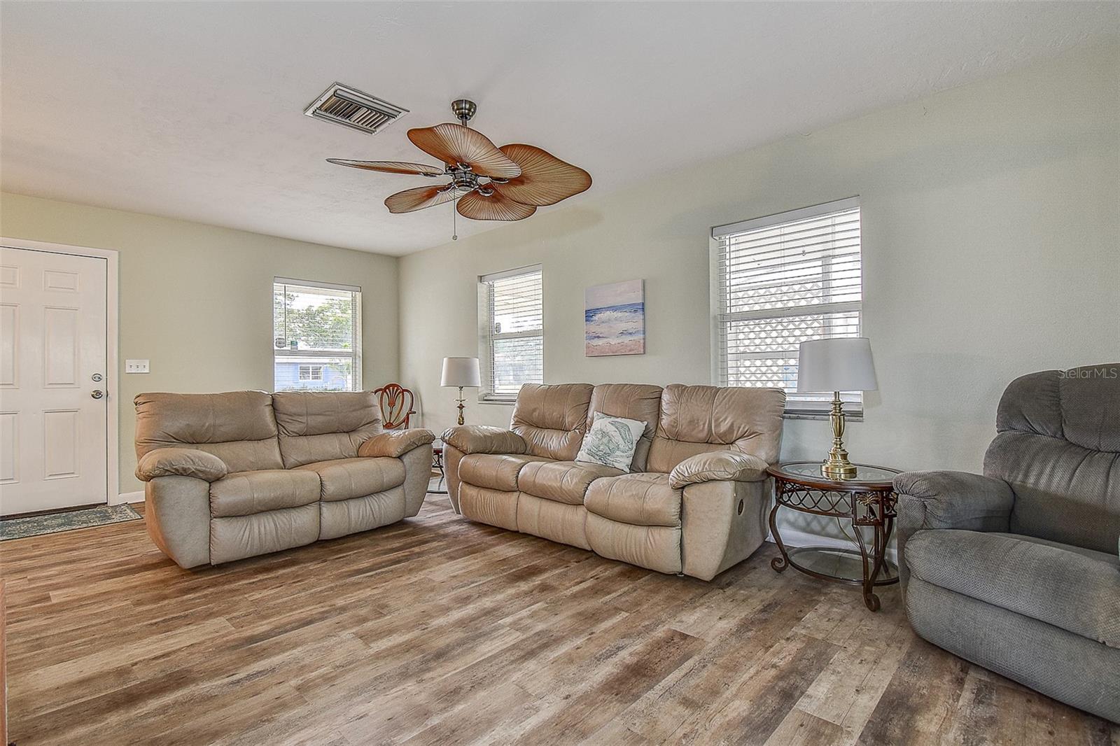 6237 Dalton Street, FL