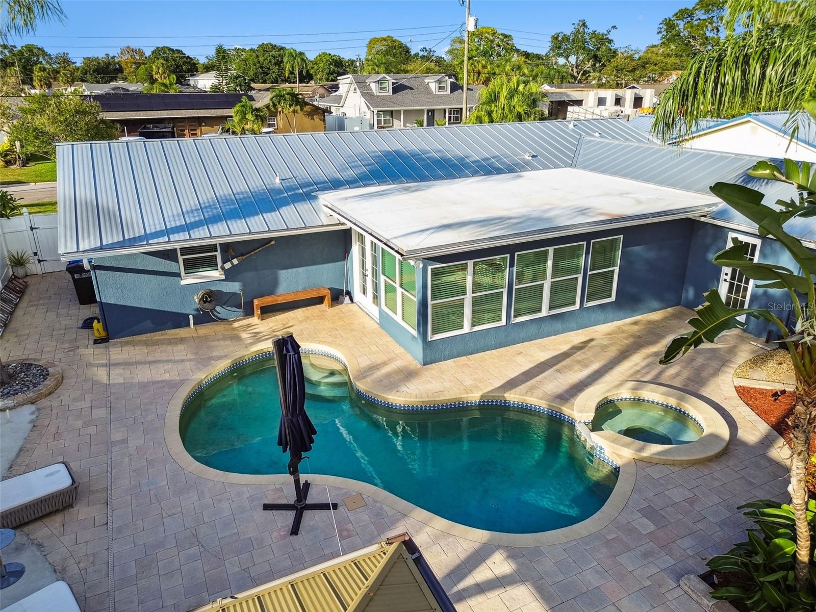 8708 Thornwood Lane, FL