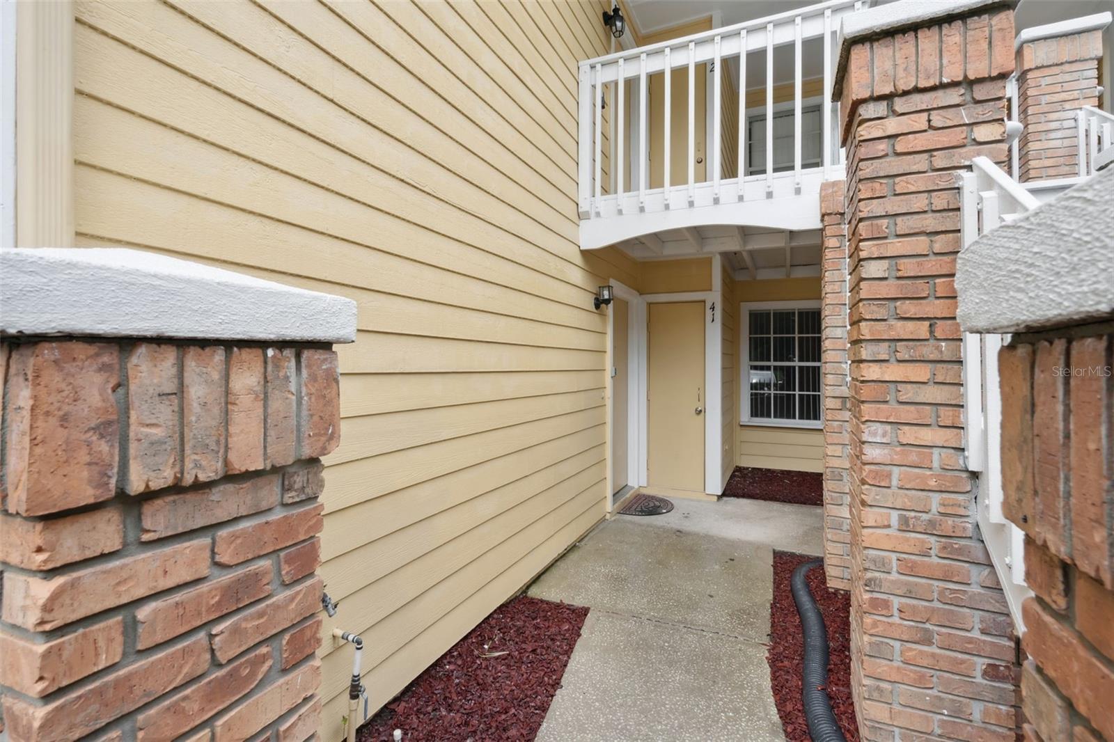 2442 Sweetwater Club Circle, FL