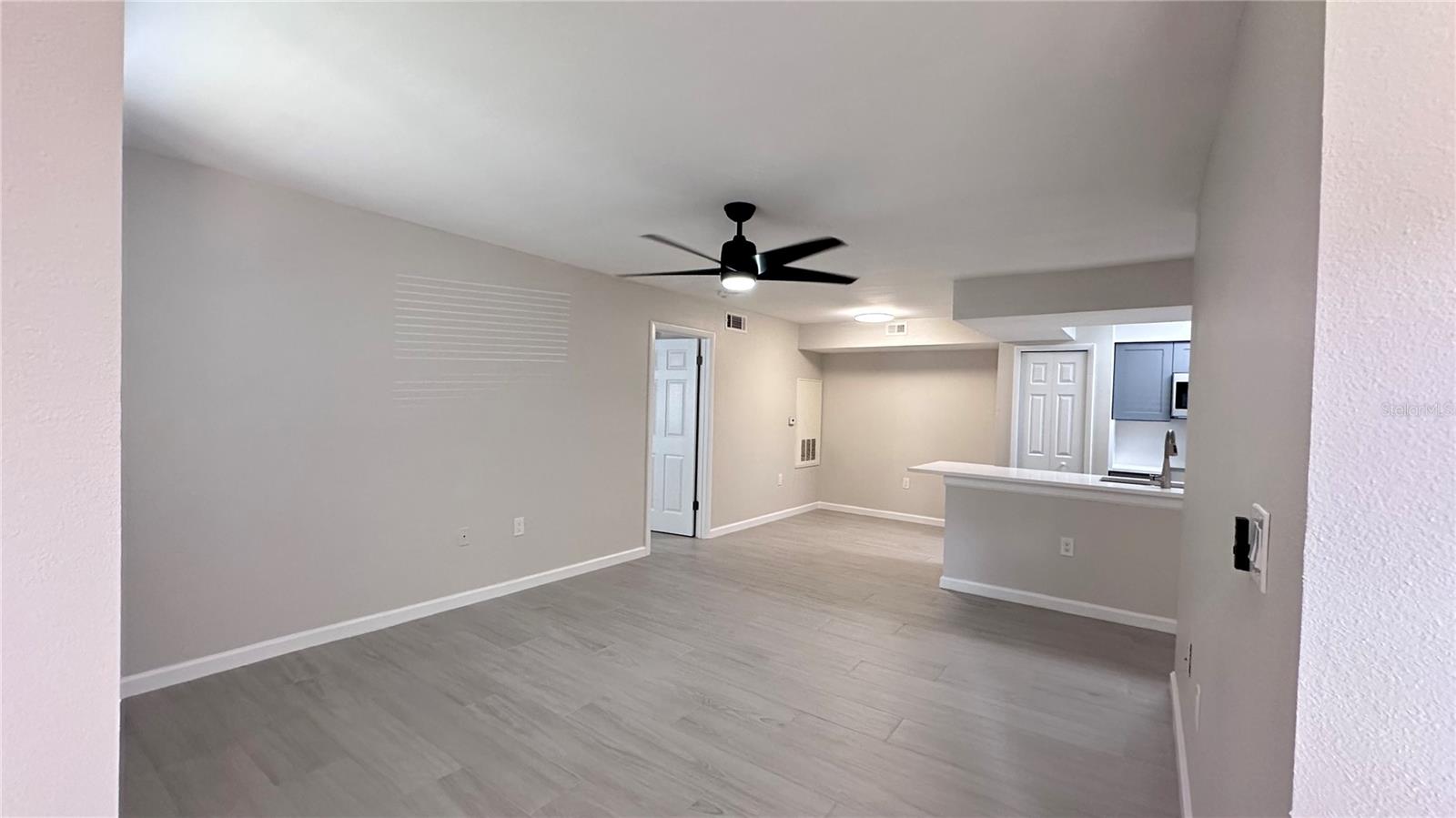 3016 Parkway Boulevard, FL