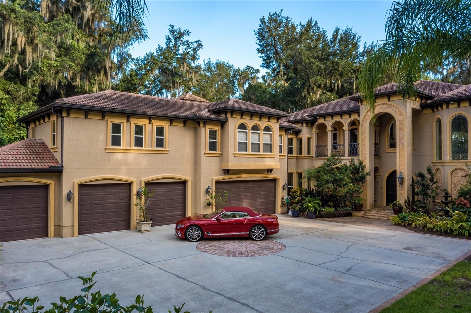 8289 Colee Cove Road, FL