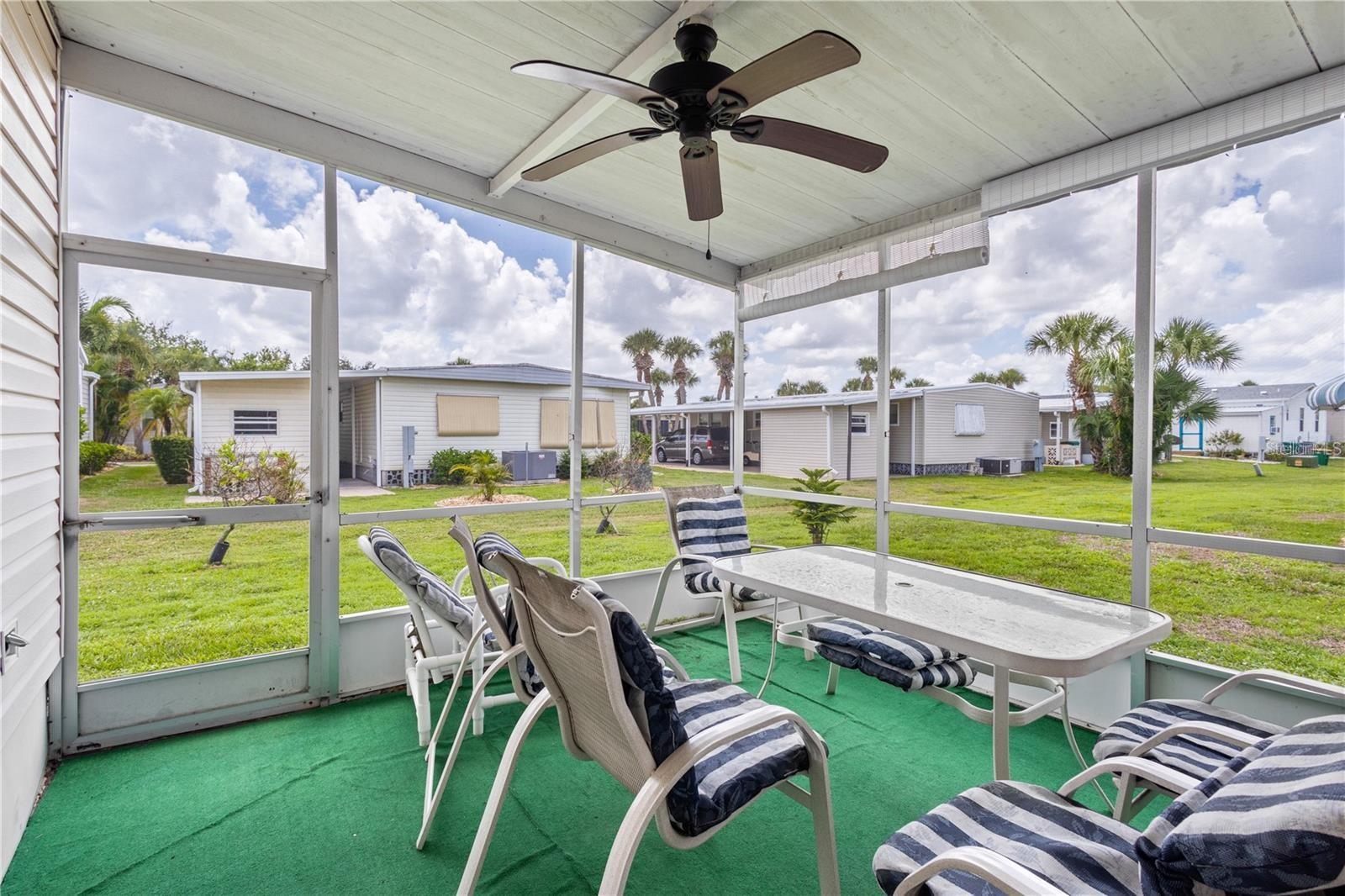 2100 Kings Highway, FL