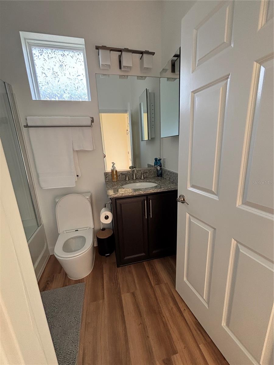 5235 33rd Place, FL