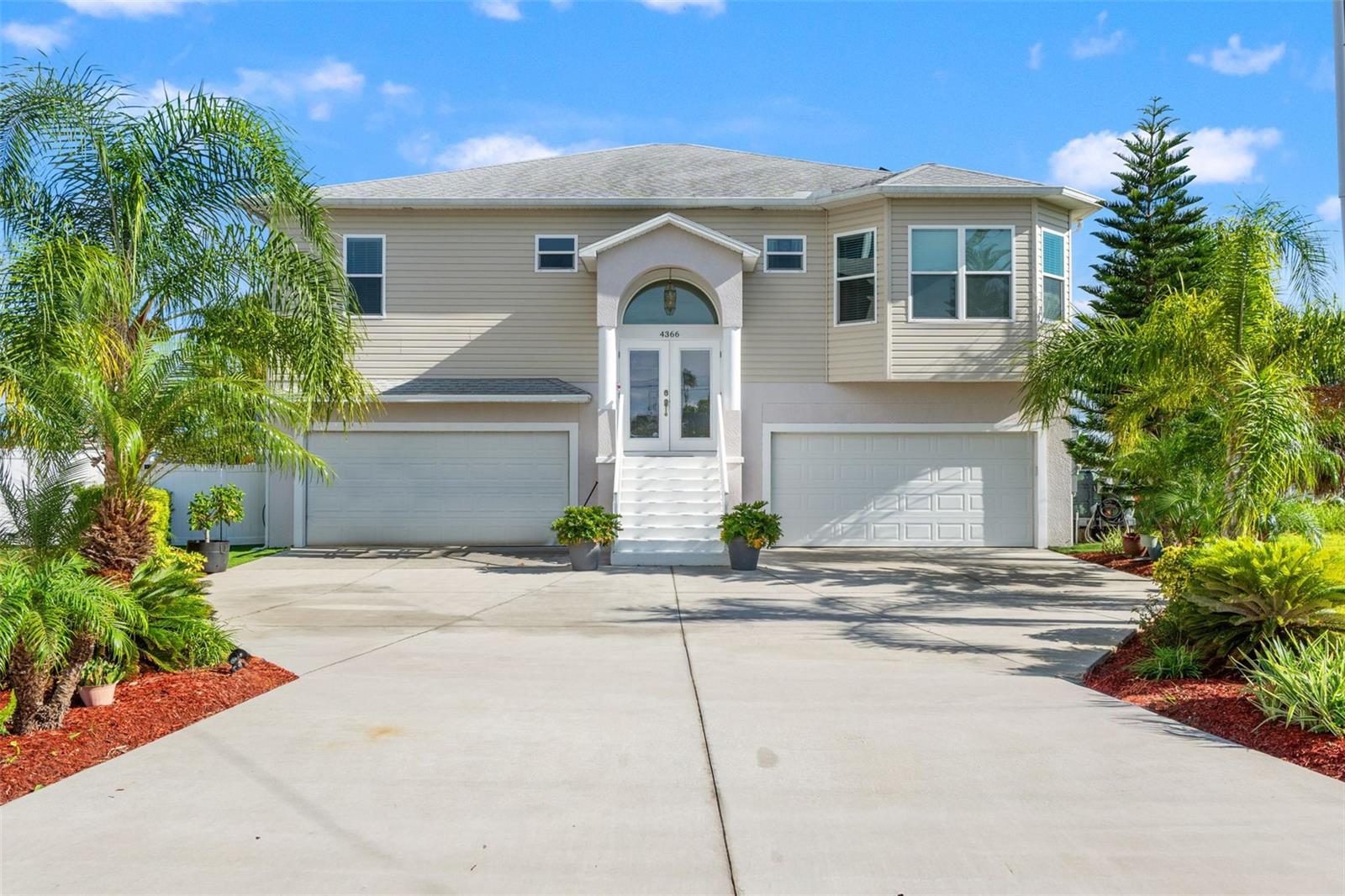 4366 6th Isle Drive, FL