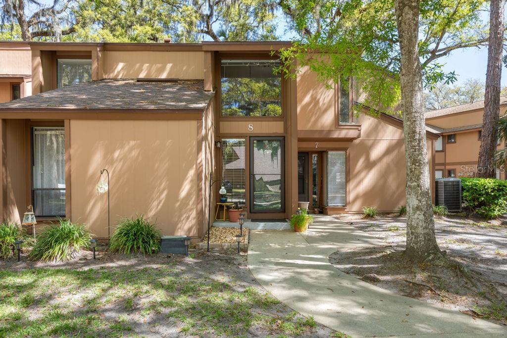 8 Fairways Circle, FL