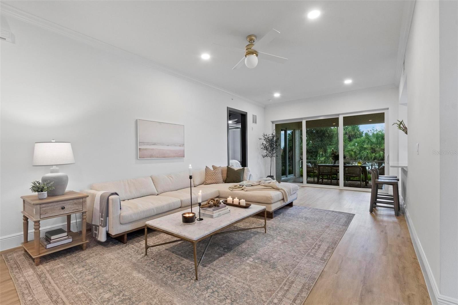 455 Riverfront Drive, FL