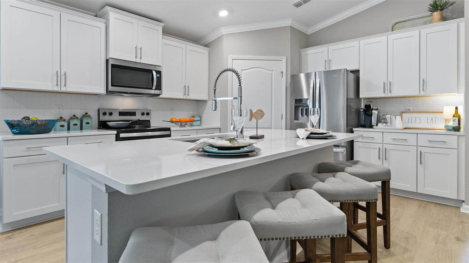 31 Green Circle, FL