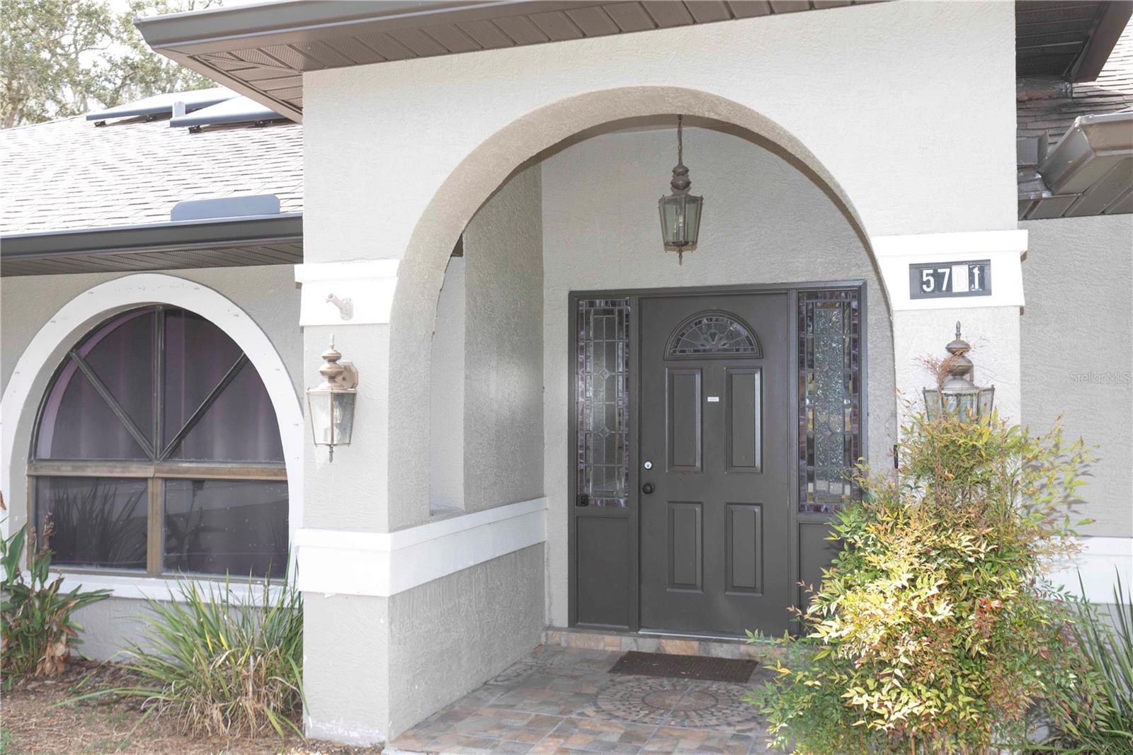 5701 Mossberg Drive, FL