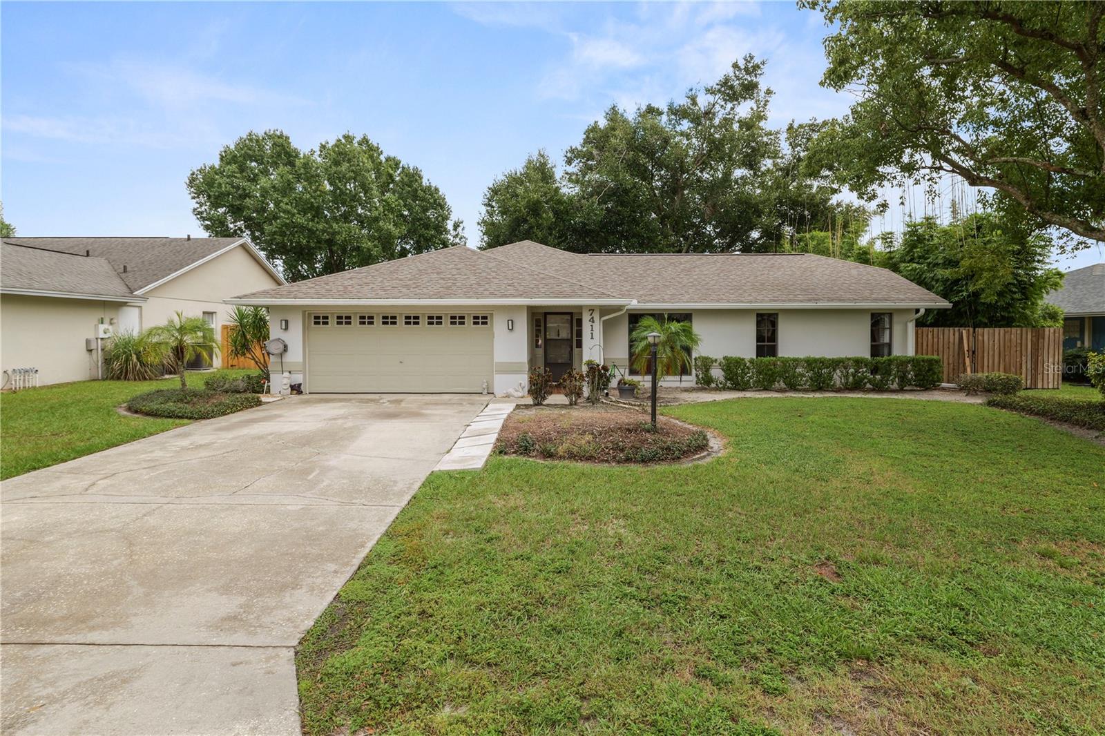 7411 Floral Circle, FL