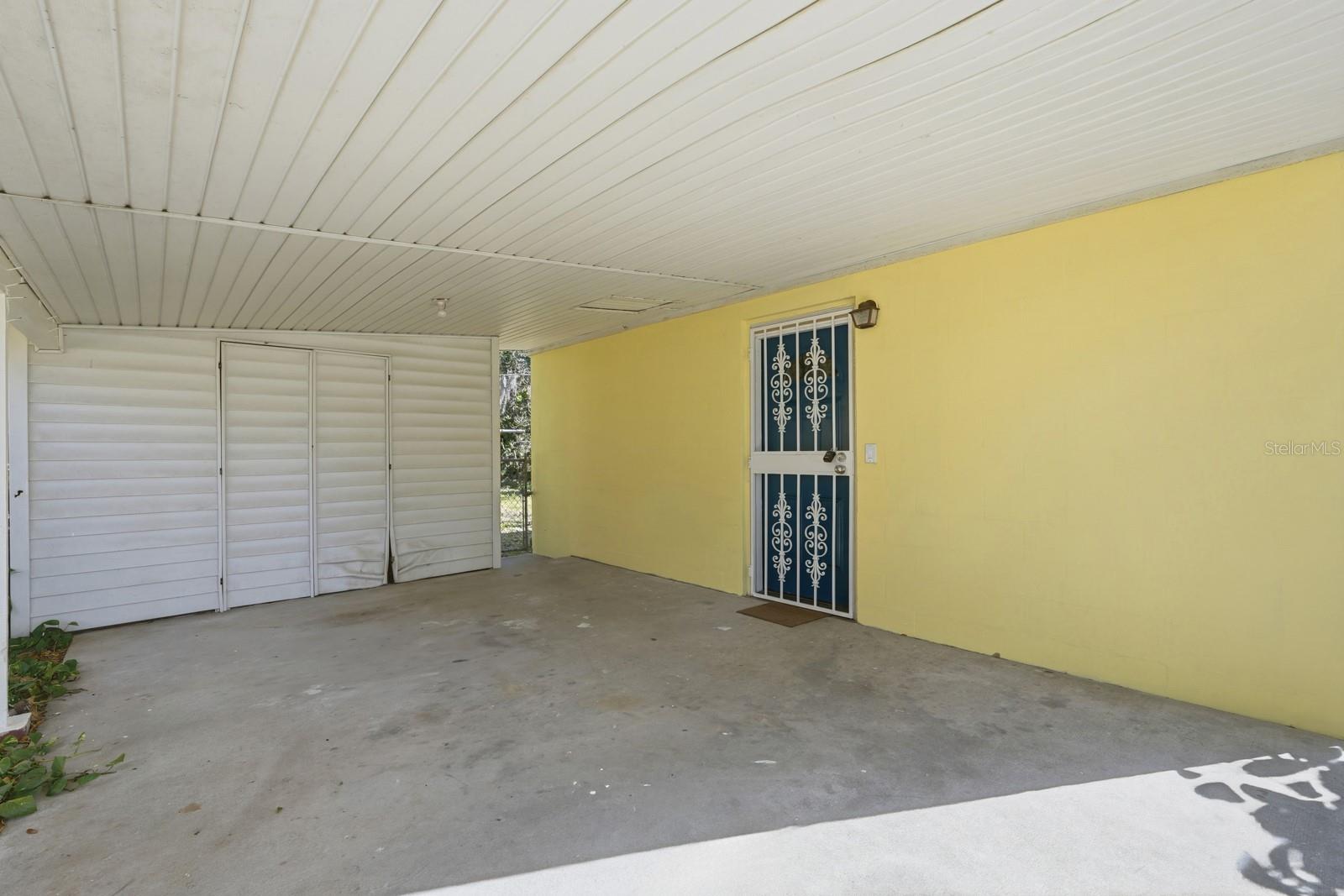 437 Lockhart Street, FL