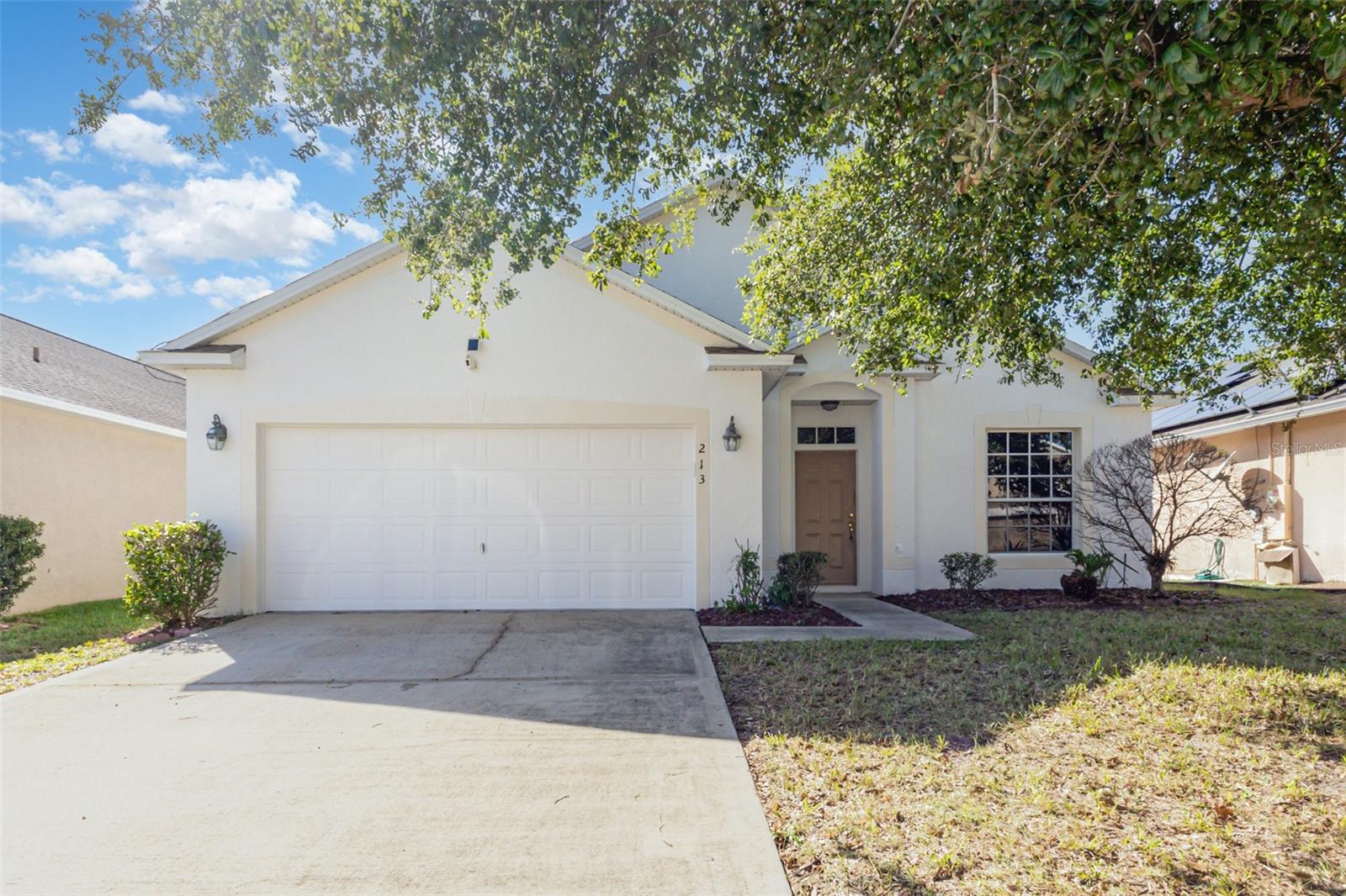 213 Knollwood Drive, FL