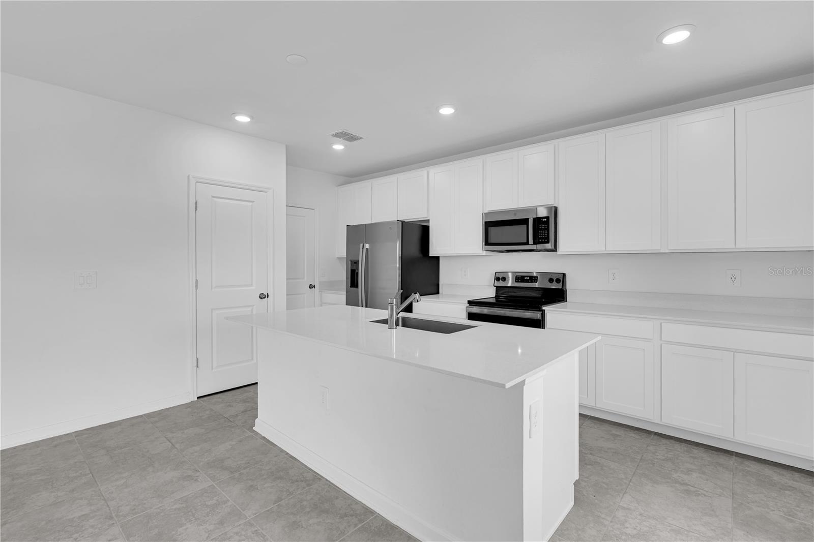 1021 Waterfall Boulevard, FL