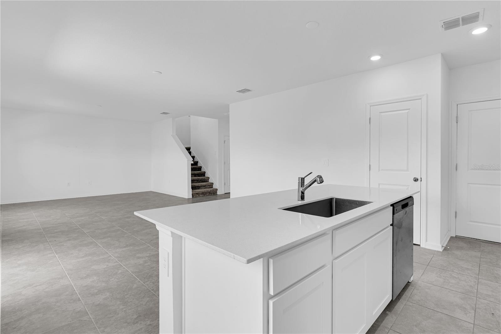 1021 Waterfall Boulevard, FL