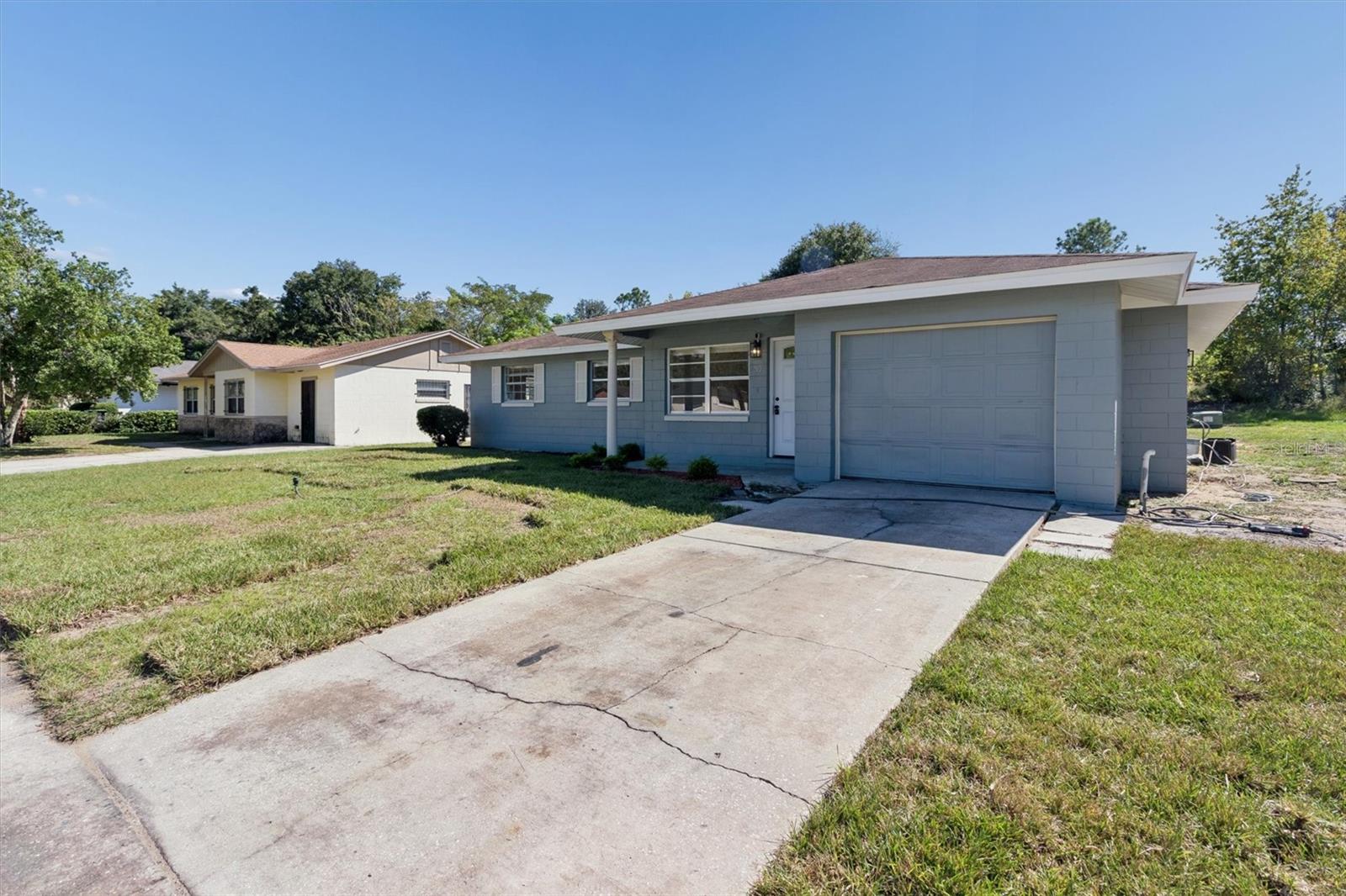 30 Hammon Drive, FL