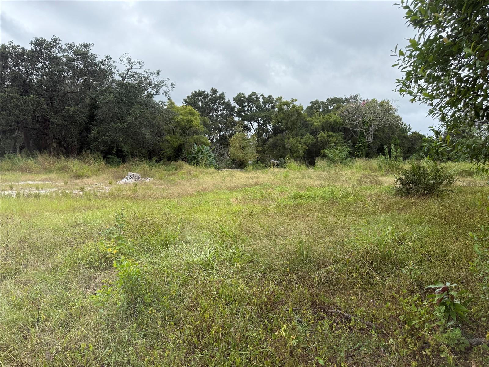 145 Country Club Drive, FL