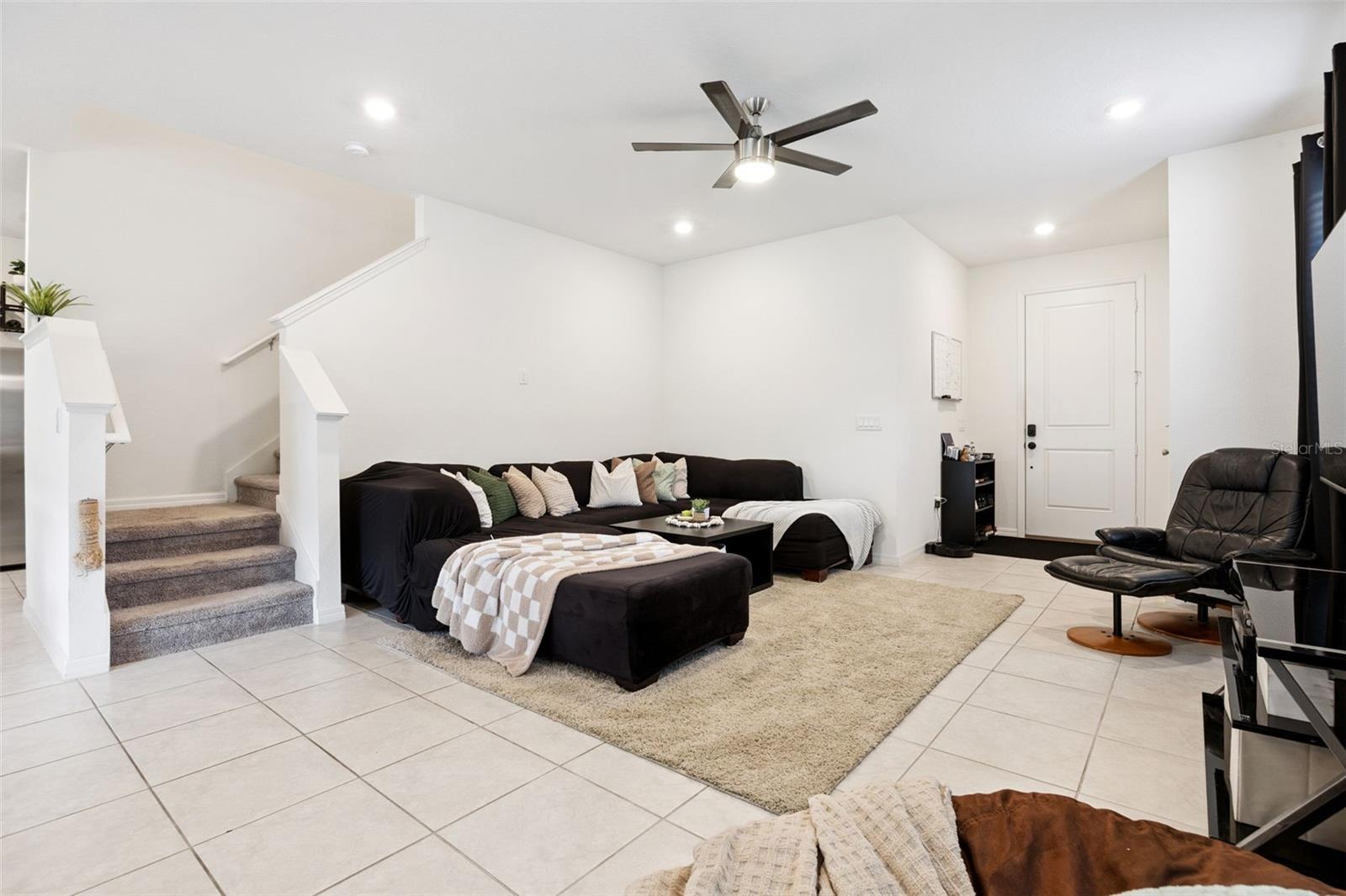 1068 Papaya Circle, FL
