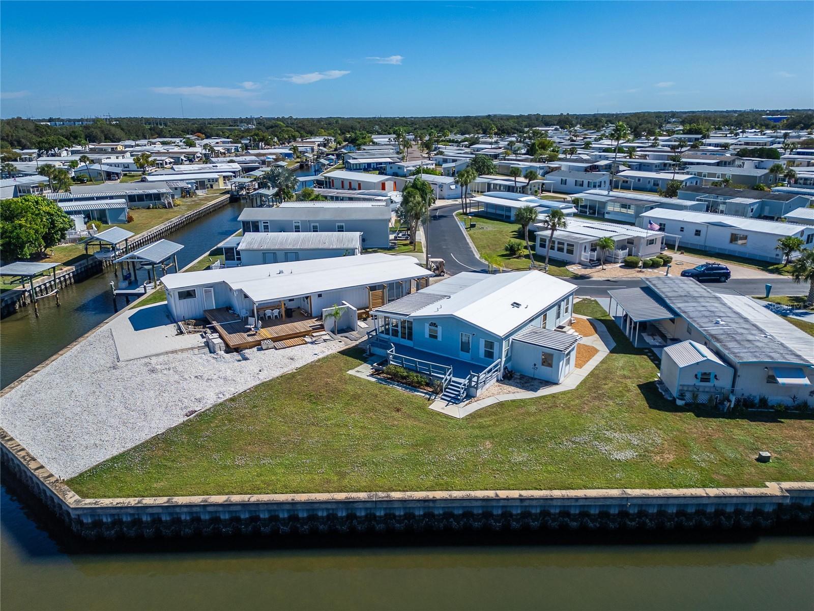 126 Saint Johns Way, FL