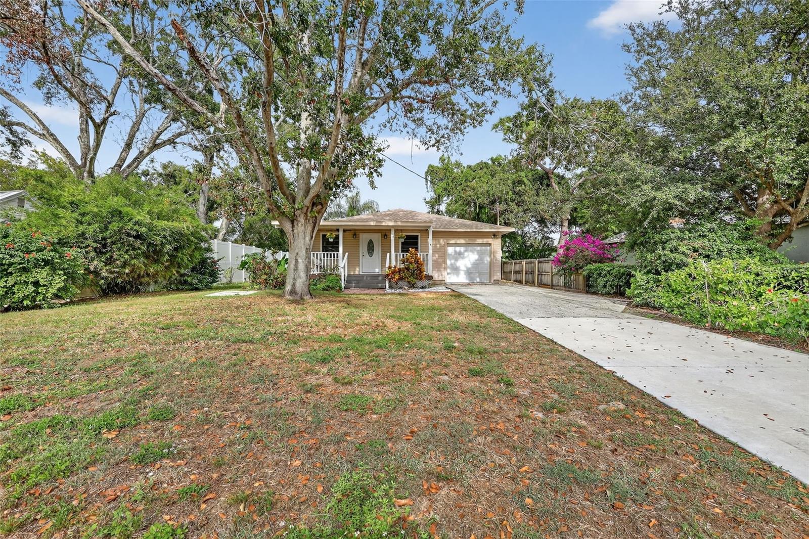 6220 Thorpe Street, FL
