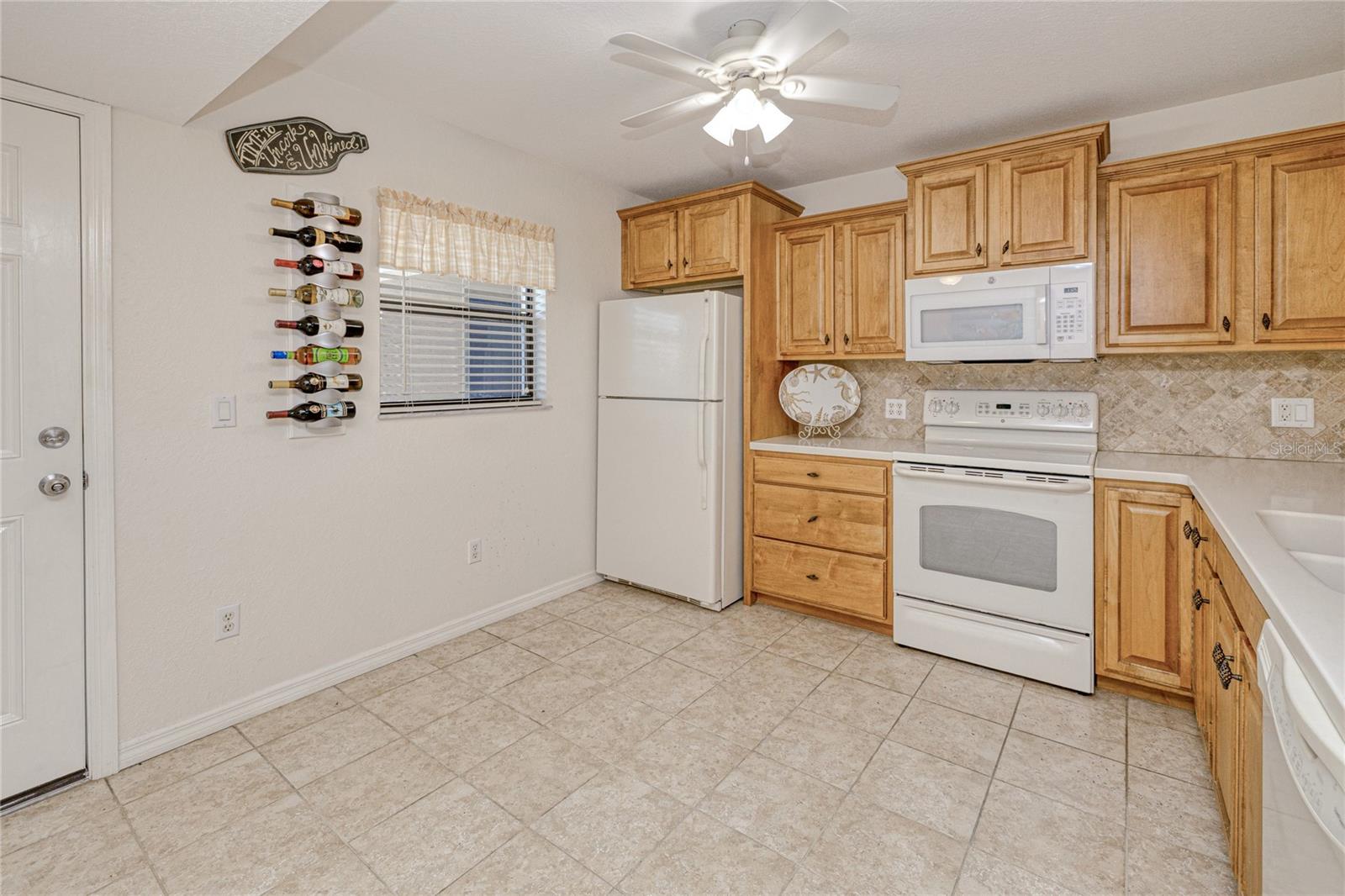 175 Kings Highway, FL