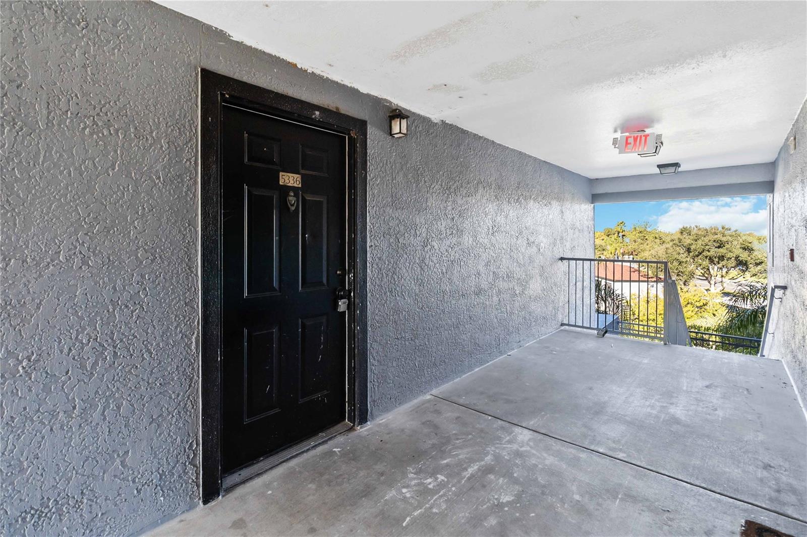 3714 Palm Desert Lane, FL