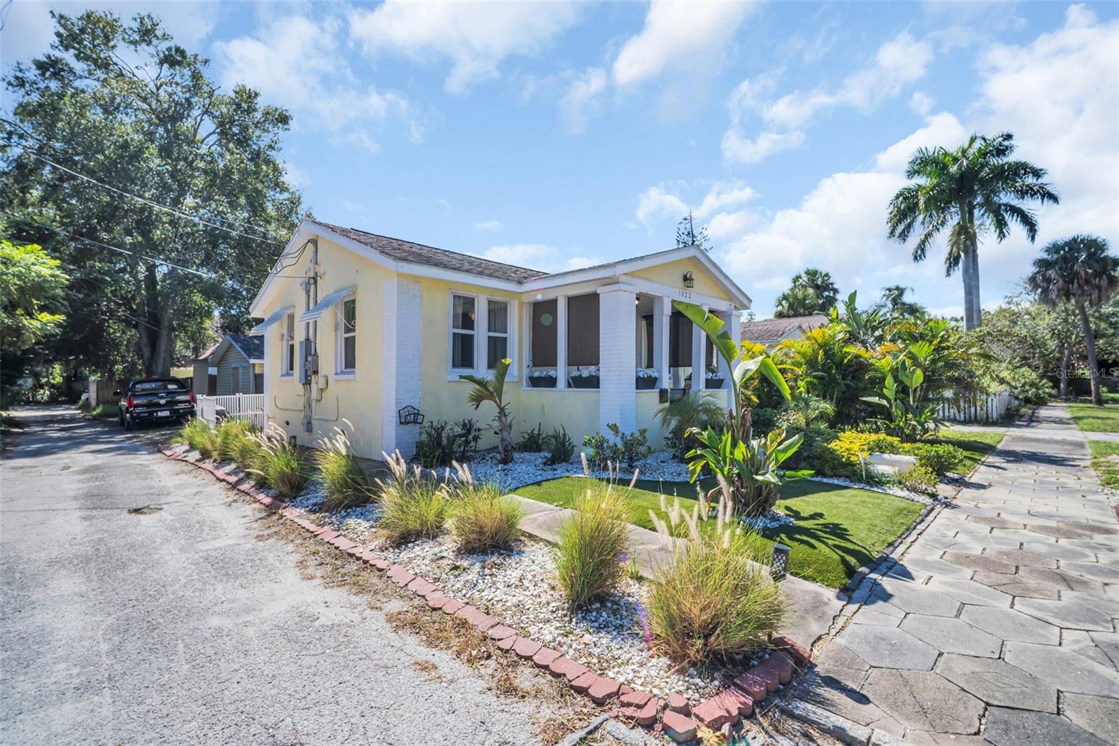 1022 10th Avenue, FL