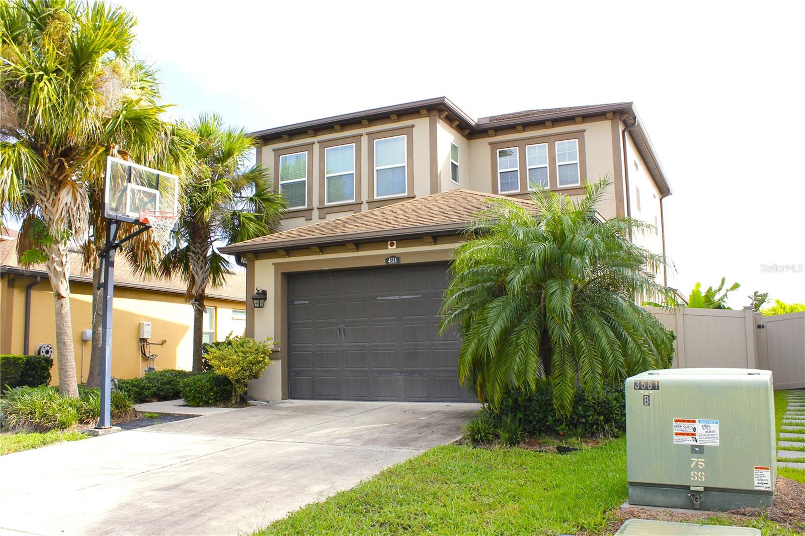 4614 Tramanto Lane, FL