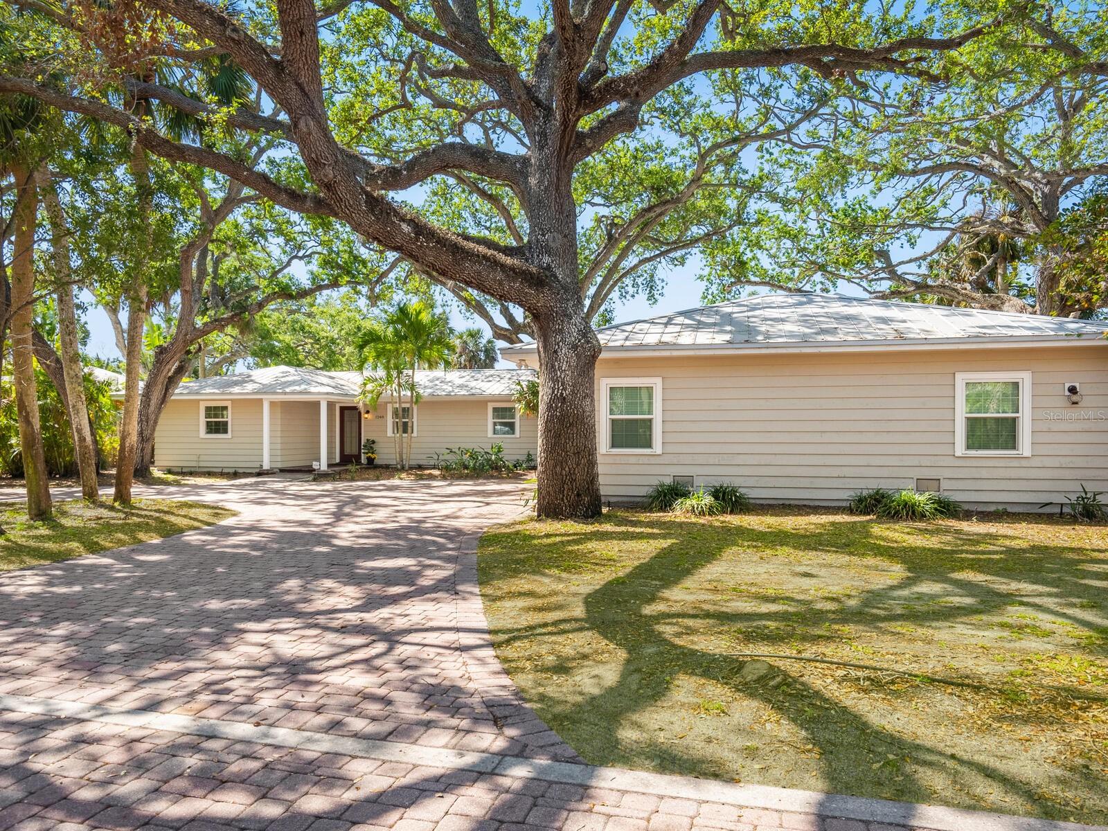1248 Northport Drive, FL