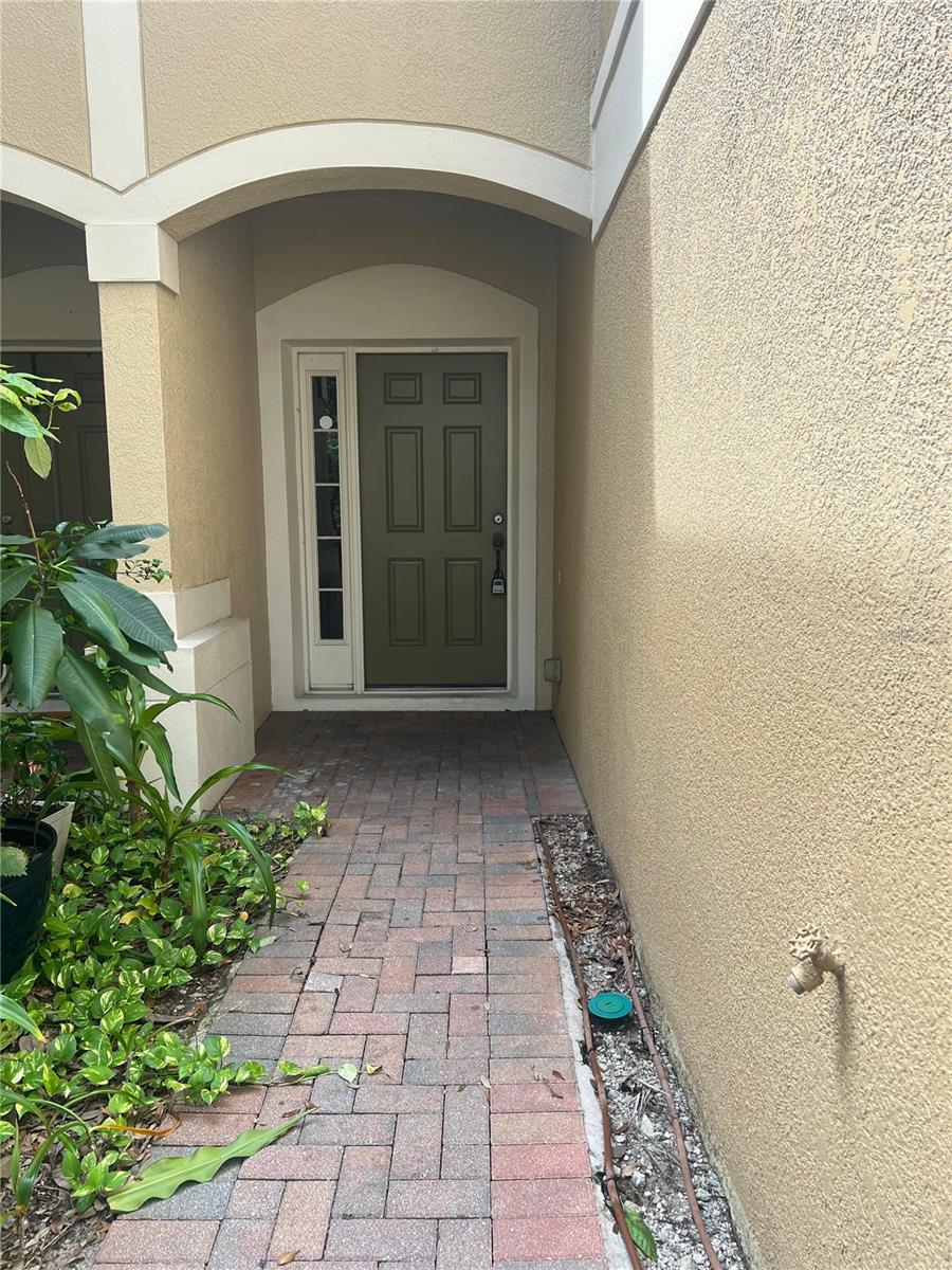 3542 Shallot Drive, FL