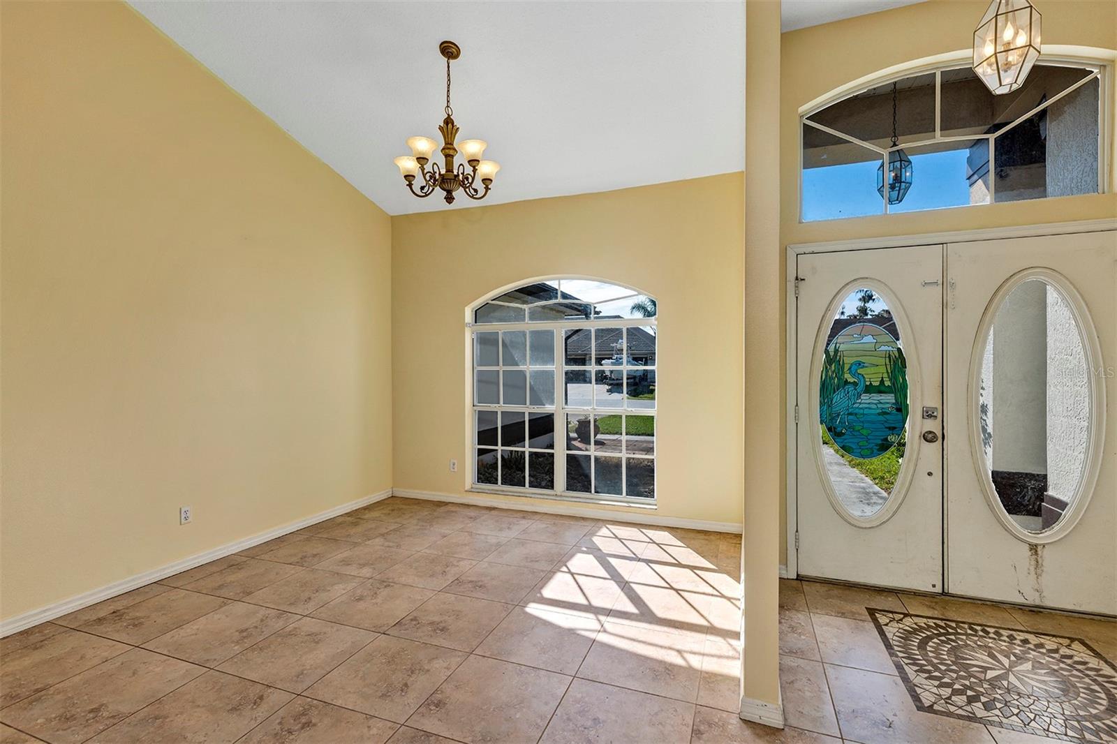 20423 Melville Street, FL