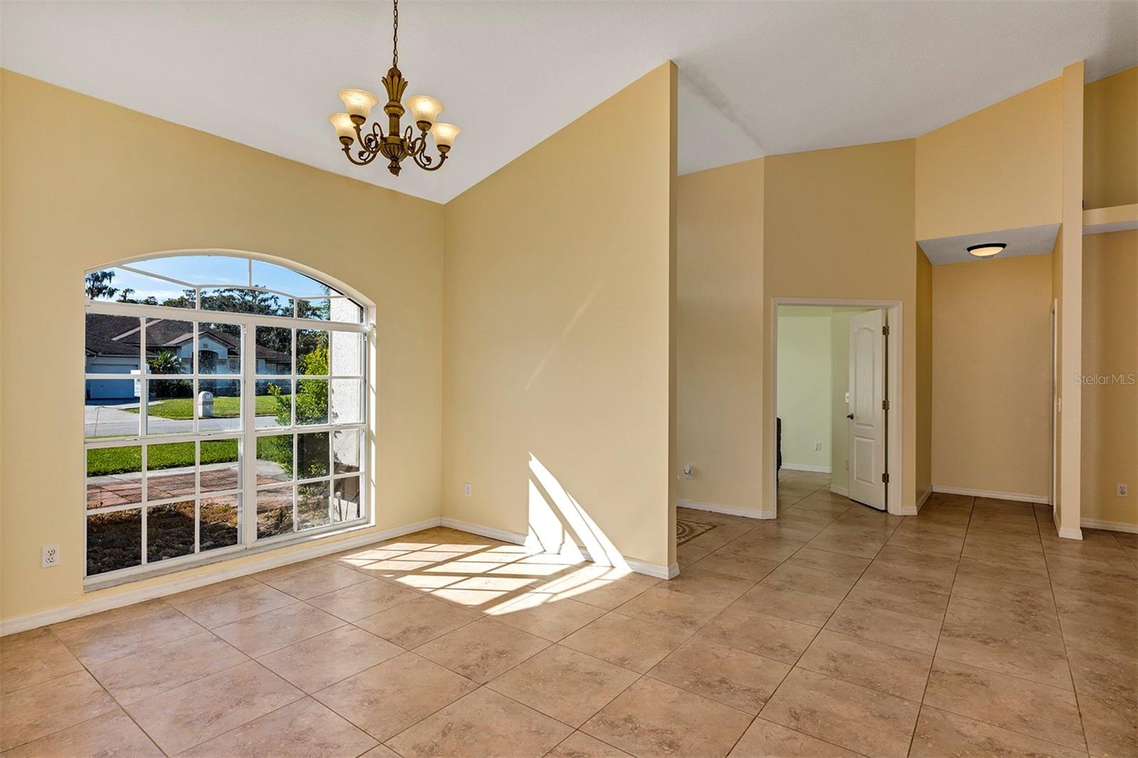 20423 Melville Street, FL