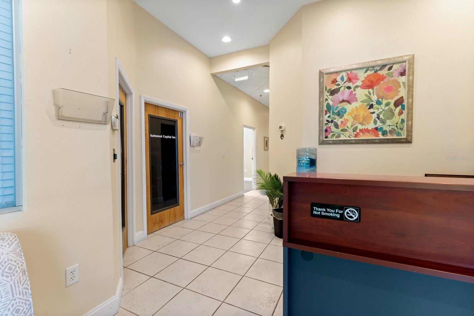 8810 Commodity Cir, FL