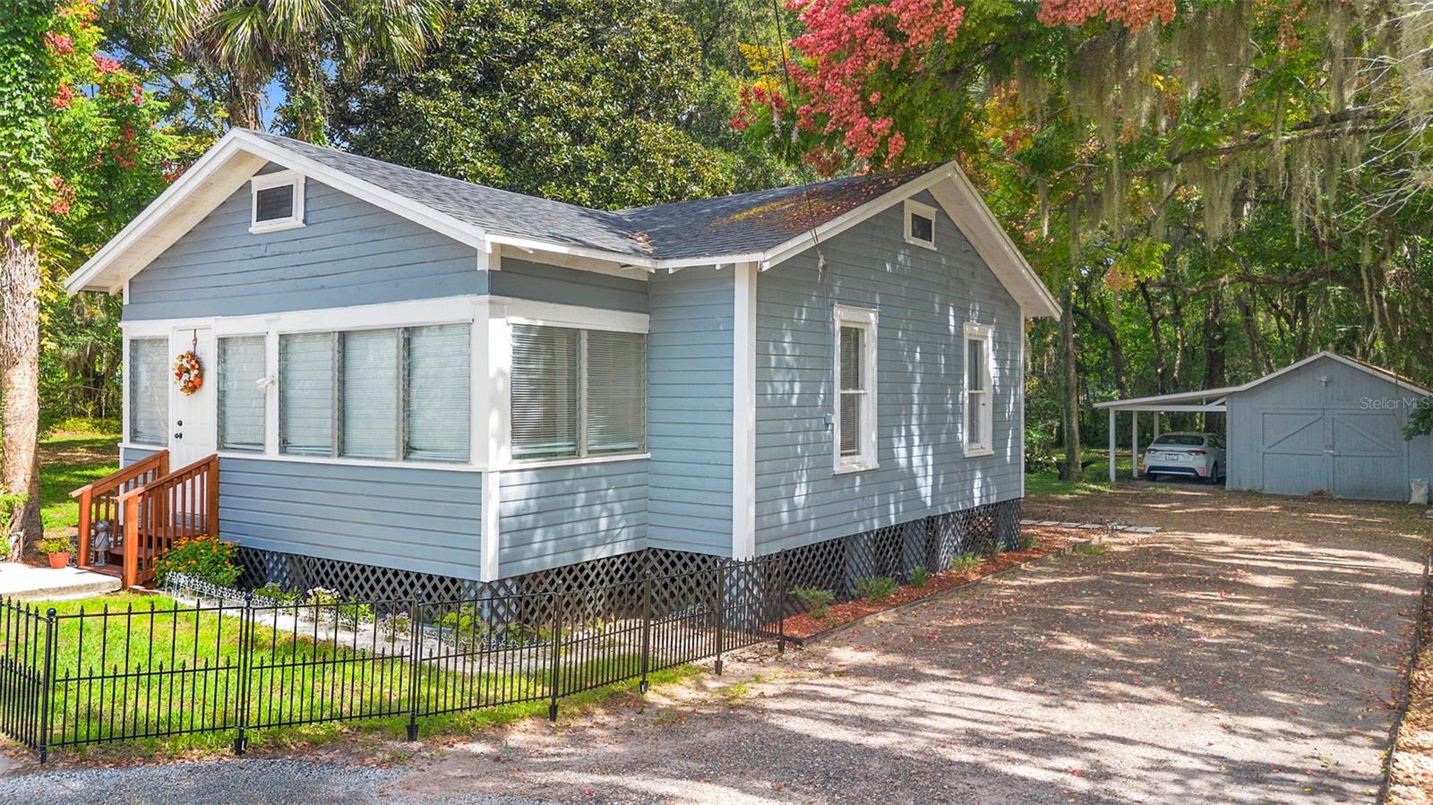 135 Arlington Avenue, FL