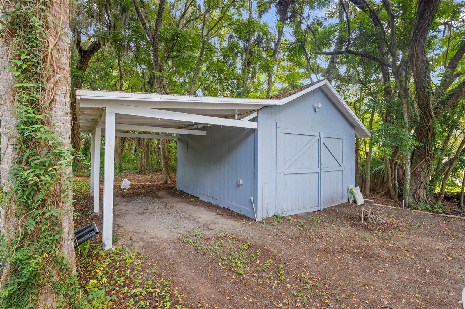 135 Arlington Avenue, FL