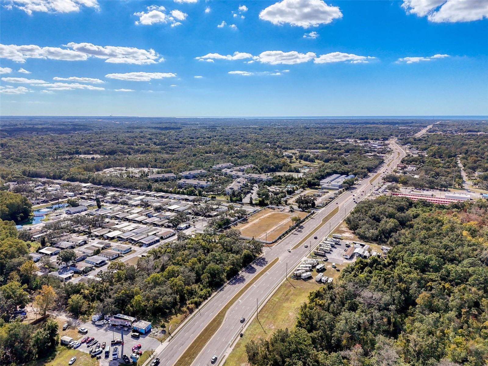 10780 State Road 52, FL