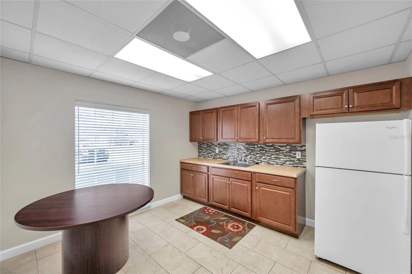 2401 Bay Drive, FL