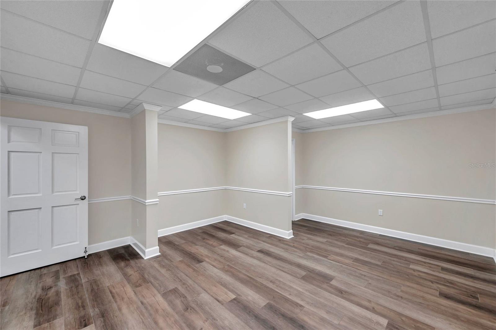 2401 Bay Drive, FL