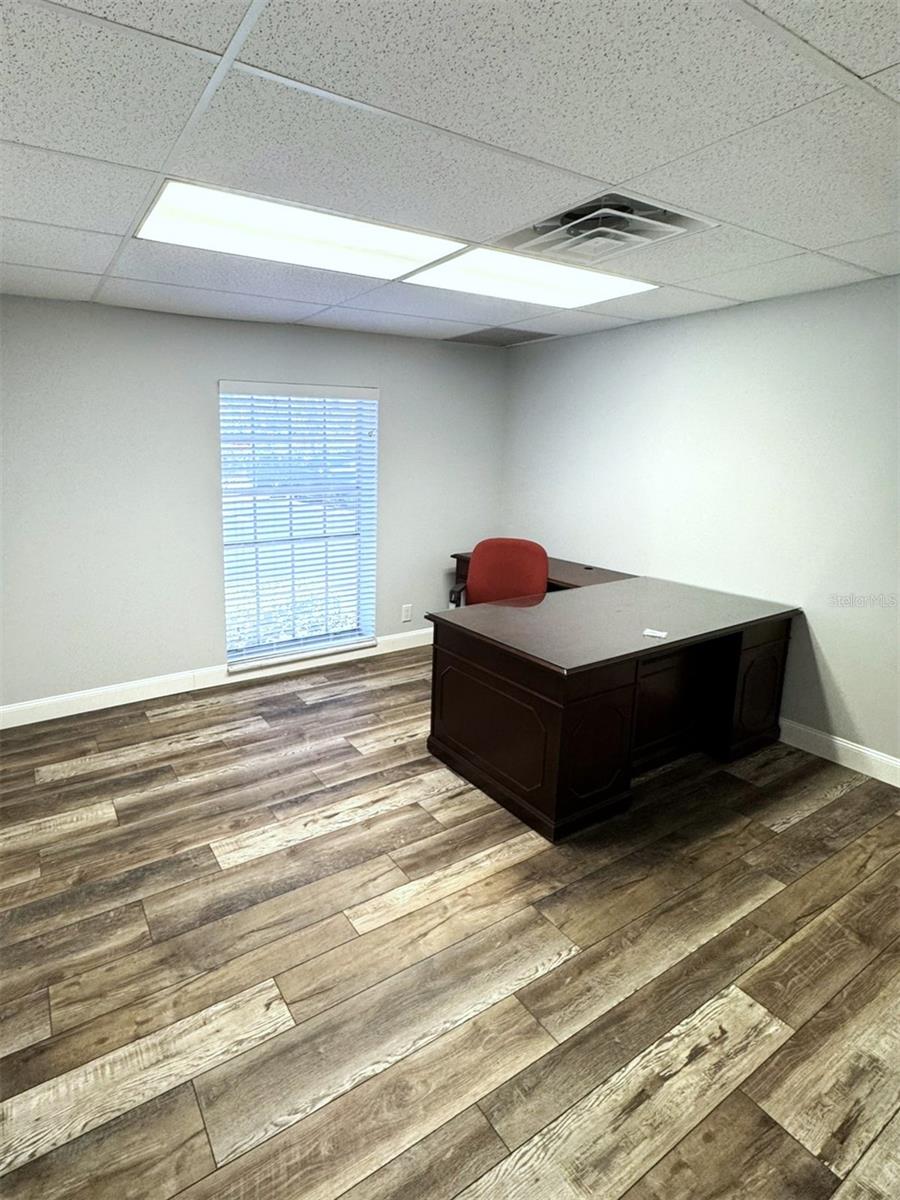 2401 Bay Drive, FL