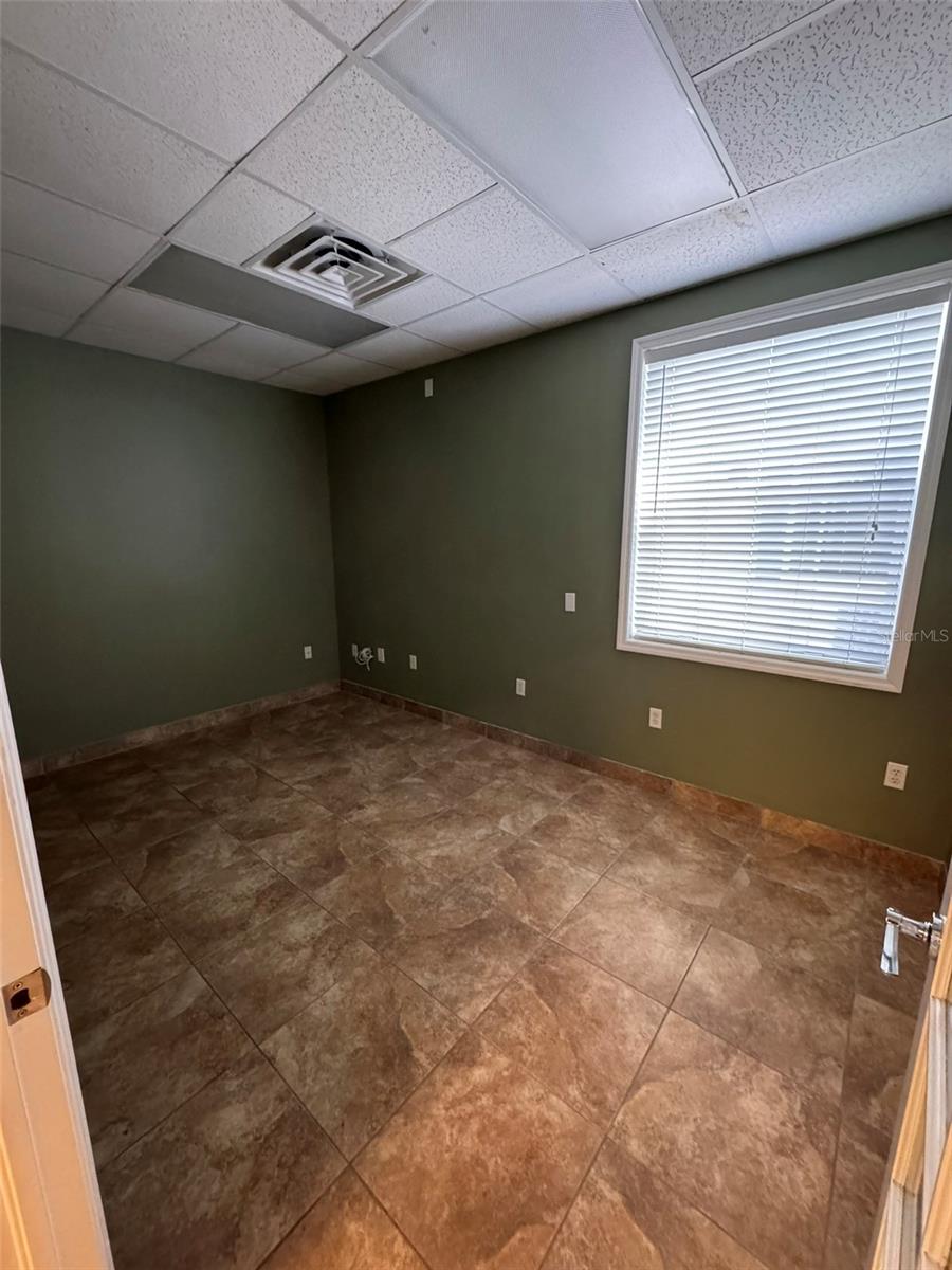 2401 Bay Drive, FL