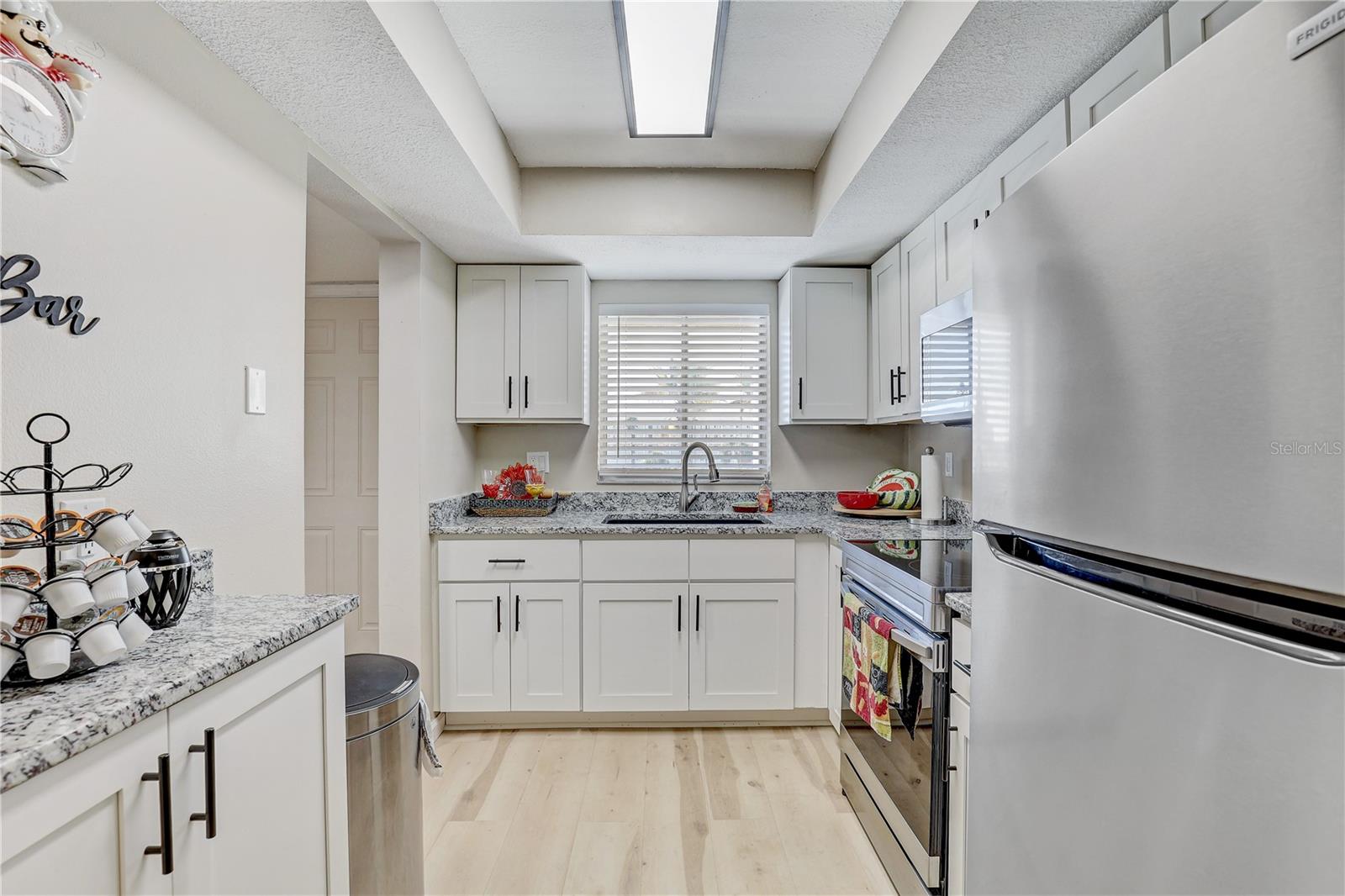 3650 Lake Bayshore Drive, FL
