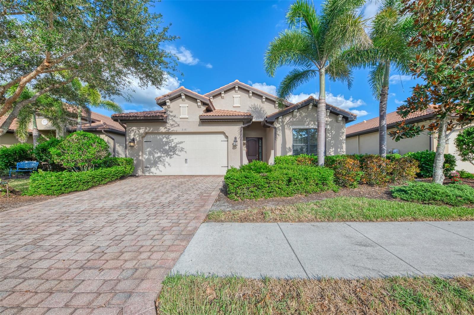 1050 Bluffwood Drive, FL