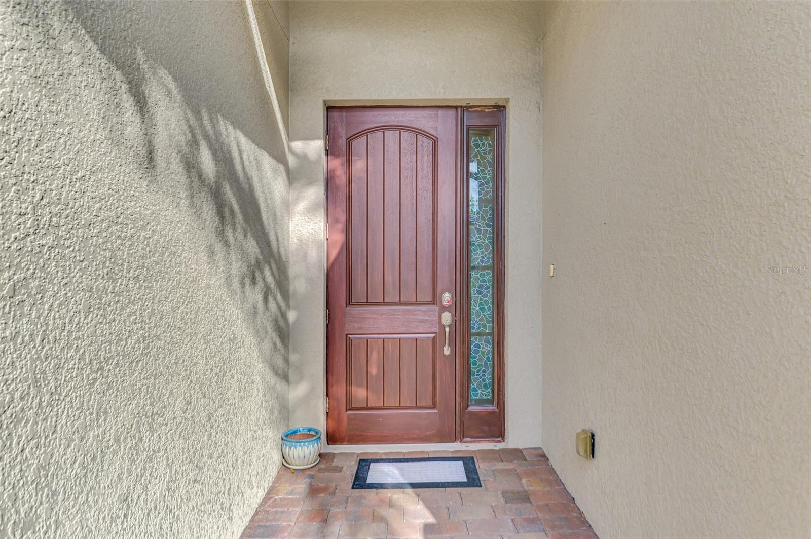 1050 Bluffwood Drive, FL