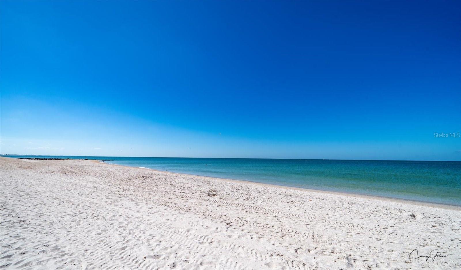 8200 Bayshore Drive, FL